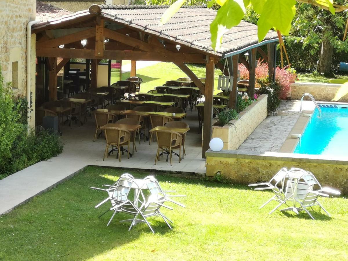 Hotel Le Relais Du Touron Carsac-Aillac Exteriör bild